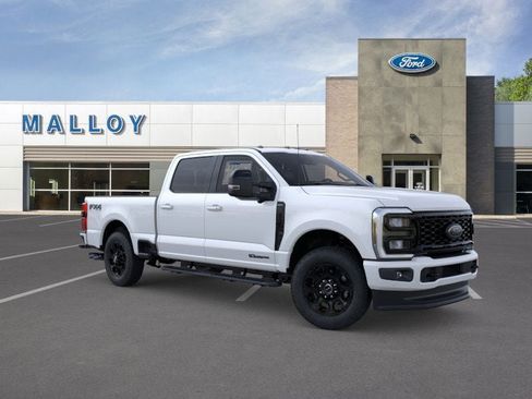 New 2026 Ford F250 Lariat w/ Black Appearance Package AWD/4WD image 7
