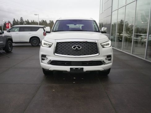 Used 2024 INFINITI QX80 Luxe image 9