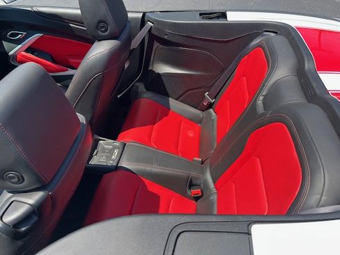 Used 2016 Chevrolet Camaro SS image 11