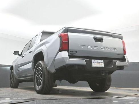 Used 2025 Toyota Tacoma TRD Sport w/ TRD Sport Upgrade Package AWD/4WD image 47