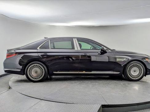 Used 2020 Genesis G90 3.3T Premium image 9