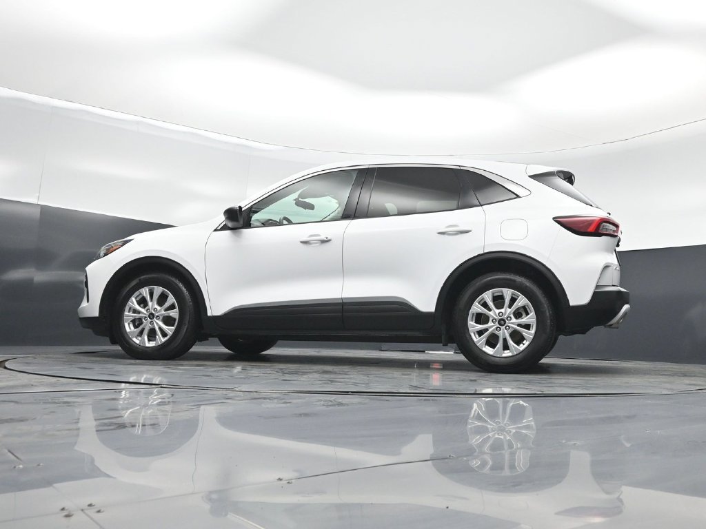 Certified 2023 Ford Escape Active FWD image 39