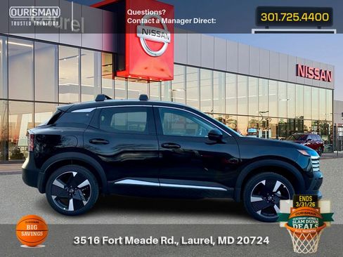 New 2025 Nissan Kicks SR w/ Illumination Package image 3