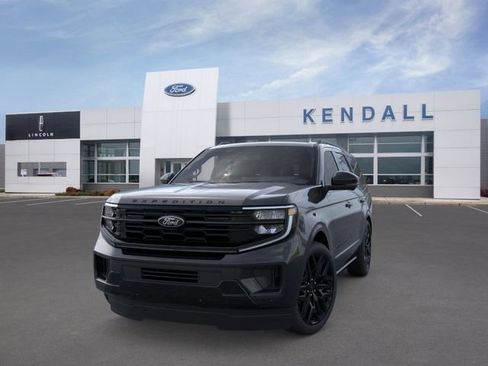 New 2026 Ford Expedition Platinum AWD/4WD image 2