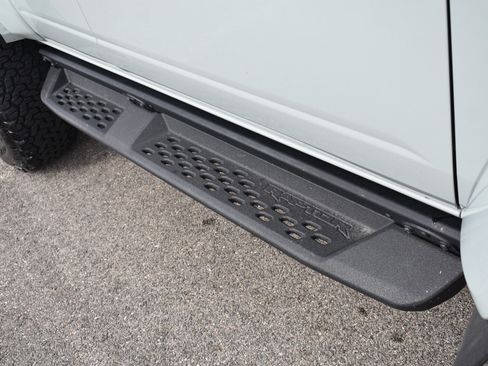 Used 2024 Ford Bronco Raptor AWD/4WD image 12