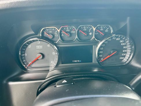 Used 2015 Chevrolet Tahoe LTZ RWD image 5