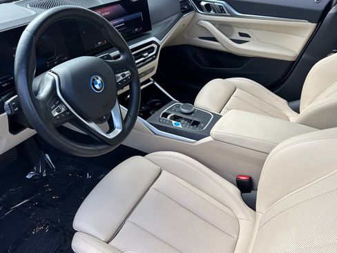 Certified 2023 BMW i4 eDrive40 w/ Premium Package RWD image 4