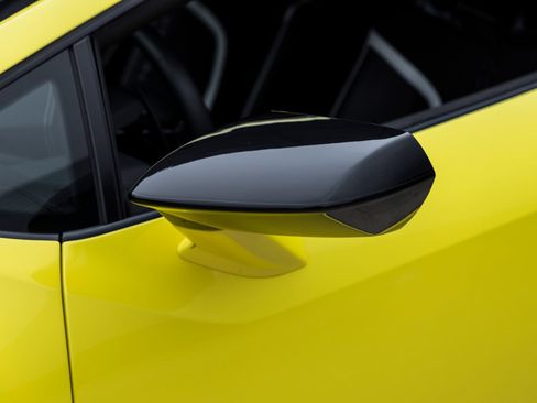 Used 2023 Lamborghini Huracan Tecnica RWD image 14
