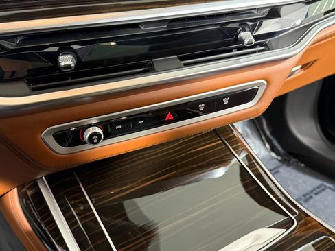 Used 2023 BMW X7 M60i w/ Executive Package image 15