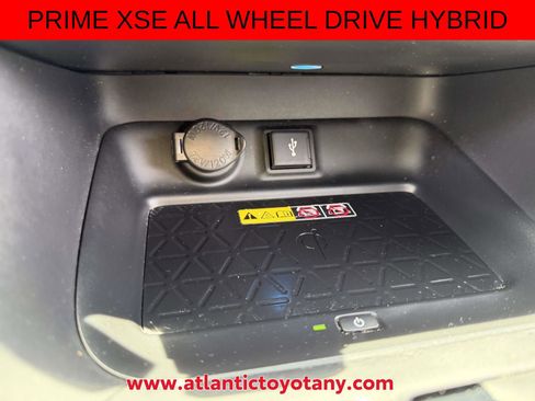Used 2022 Toyota RAV4 XSE w/ Weather Package AWD/4WD image 25