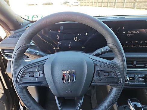 New 2026 Buick Envista Preferred image 16