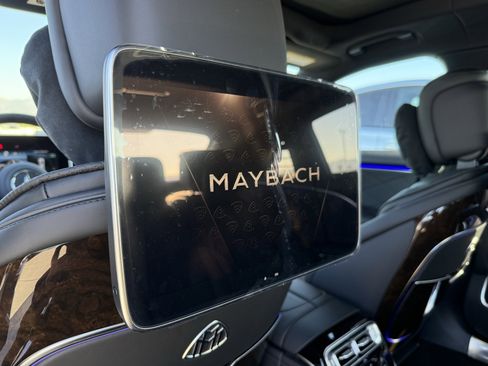 New 2026 Mercedes-Benz Maybach S 580 4MATIC image 29