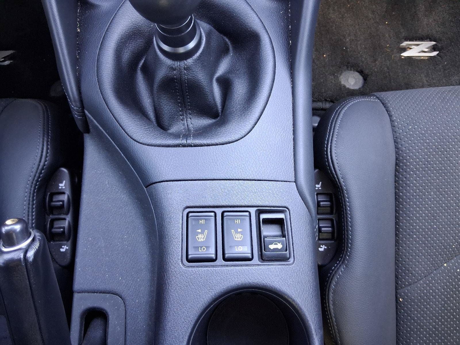 Used 2024 Nissan Z Performance w/ Floor Mat Package RWD image 29