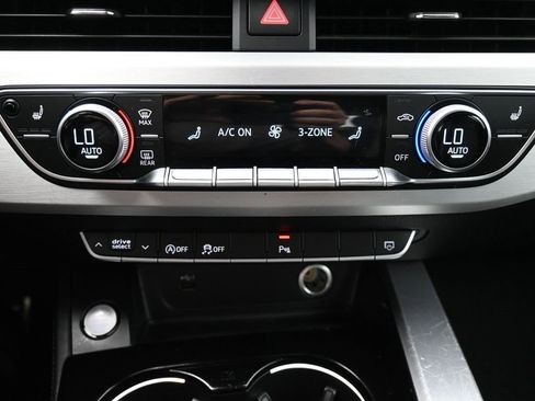 Used 2021 Audi S4 Premium Plus w/ Premium Plus Package image 16