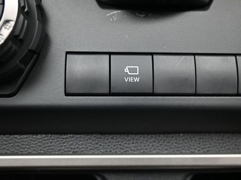 Certified 2025 Toyota 4Runner Limited image 29