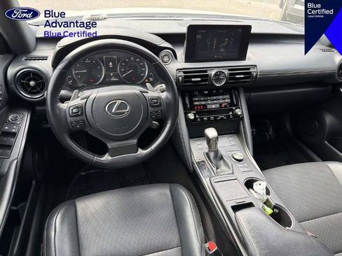 Used 2023 Lexus IS 300 w/ Premium Package RWD image 9