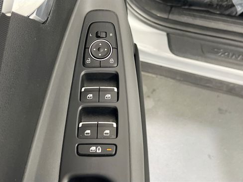 Used 2023 Hyundai Santa Fe SEL image 18