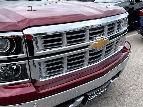 Used 2015 Chevrolet Silverado 1500 LTZ Z71 w/ LTZ Plus Package AWD/4WD image 38