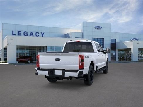 New 2026 Ford F250 Lariat w/ Black Appearance Package AWD/4WD image 8