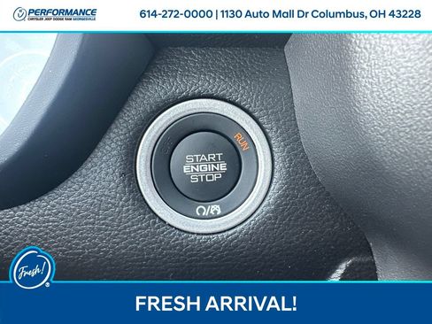 Used 2025 RAM 1500 Big Horn AWD/4WD image 24