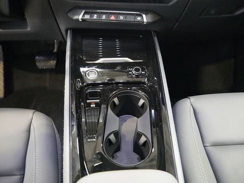 New 2026 Audi Q3 quattro 2.0T image 39