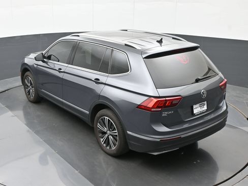 Used 2019 Volkswagen Tiguan SEL w/ 3rd Row Seat Package AWD/4WD image 31