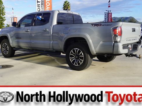 Used 2020 Toyota Tacoma TRD Sport image 5