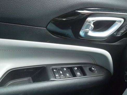 Used 2024 Jeep Compass Limited w/ Elite Group image 16