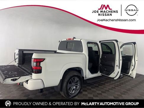 New 2026 Nissan Frontier SV w/ SV Convenience Package AWD/4WD image 17