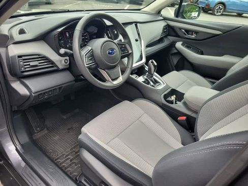 Used 2025 Subaru Outback Premium w/ Popular Package #1 AWD/4WD image 24