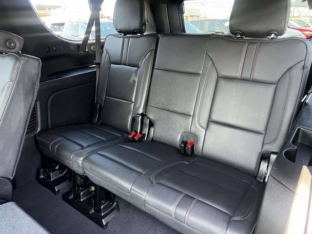Certified 2026 Chevrolet Suburban RST AWD/4WD image 14