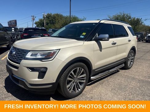Used 2018 Ford Explorer Platinum AWD/4WD image 5