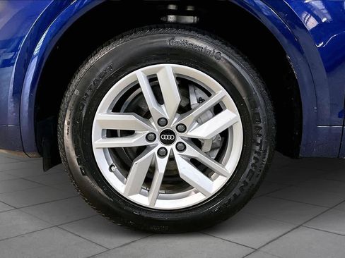 Used 2023 Audi Q5 2.0T Premium w/ Convenience Package image 10