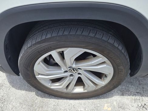 Used 2022 Volkswagen Atlas SE FWD image 7