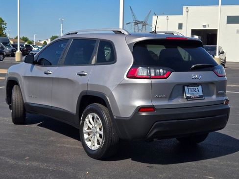 Used 2020 Jeep Cherokee Latitude AWD/4WD image 15
