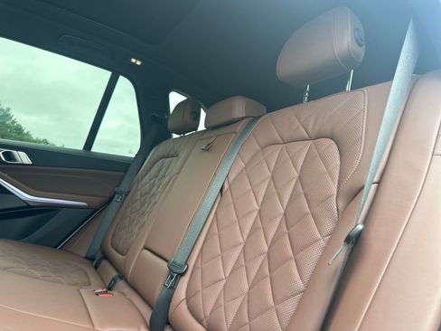 Certified 2024 BMW X5 xDrive40i w/ Premium Package image 20