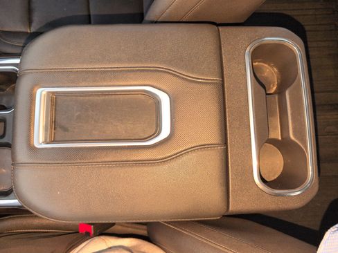 Used 2022 GMC Sierra 1500 SLT w/ SLT Premium Plus Package image 28