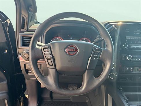 Used 2024 Nissan Titan PRO-4X w/ Pro-4x Convenience Package image 21