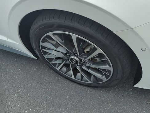 Used 2023 Hyundai Sonata Limited FWD image 10