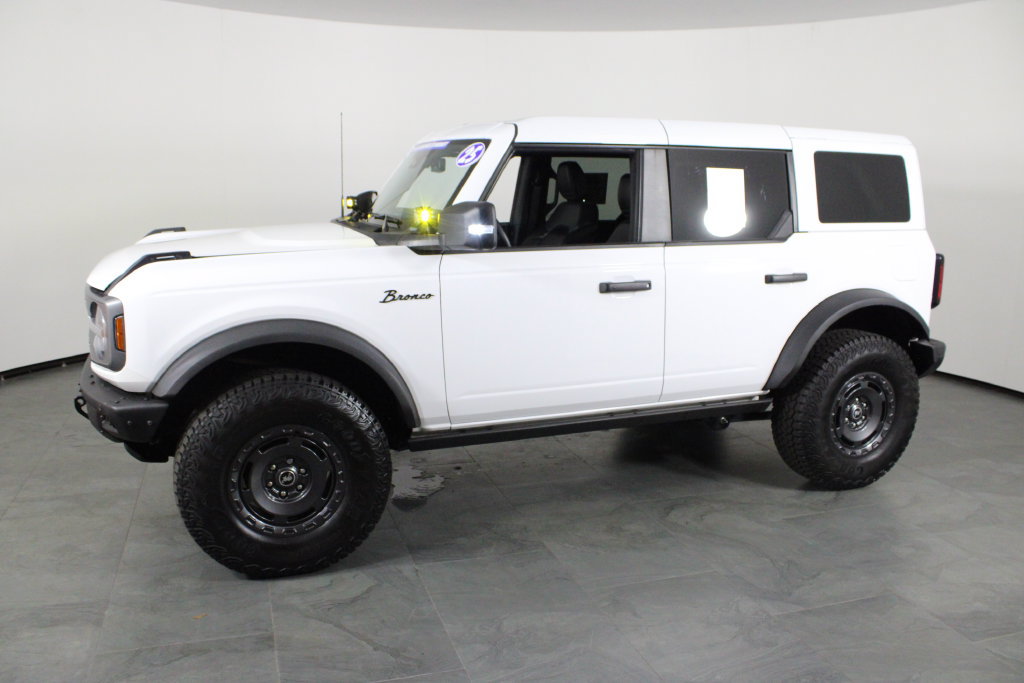 Used 2025 Ford Bronco Badlands AWD/4WD image 13