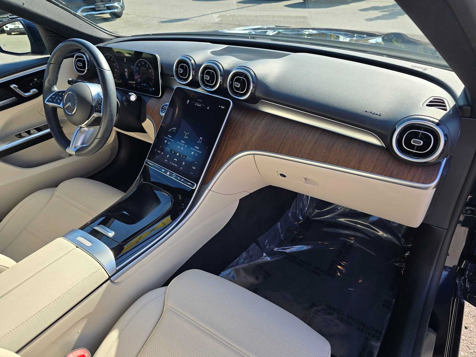 Used 2022 Mercedes-Benz C 300 Sedan image 10