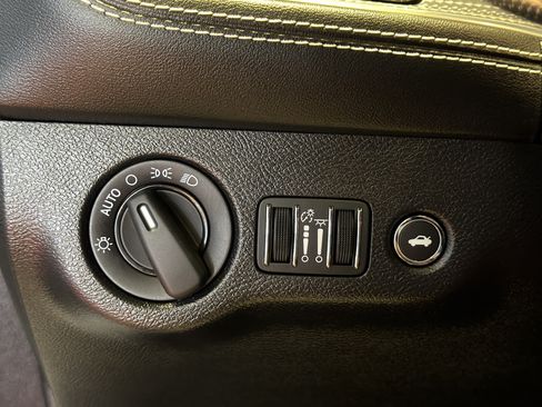 Used 2021 Dodge Challenger SRT Hellcat Redeye RWD image 34