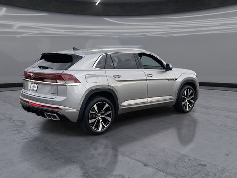 New 2026 Volkswagen Atlas Cross Sport SEL Premium R-Line AWD/4WD image 5