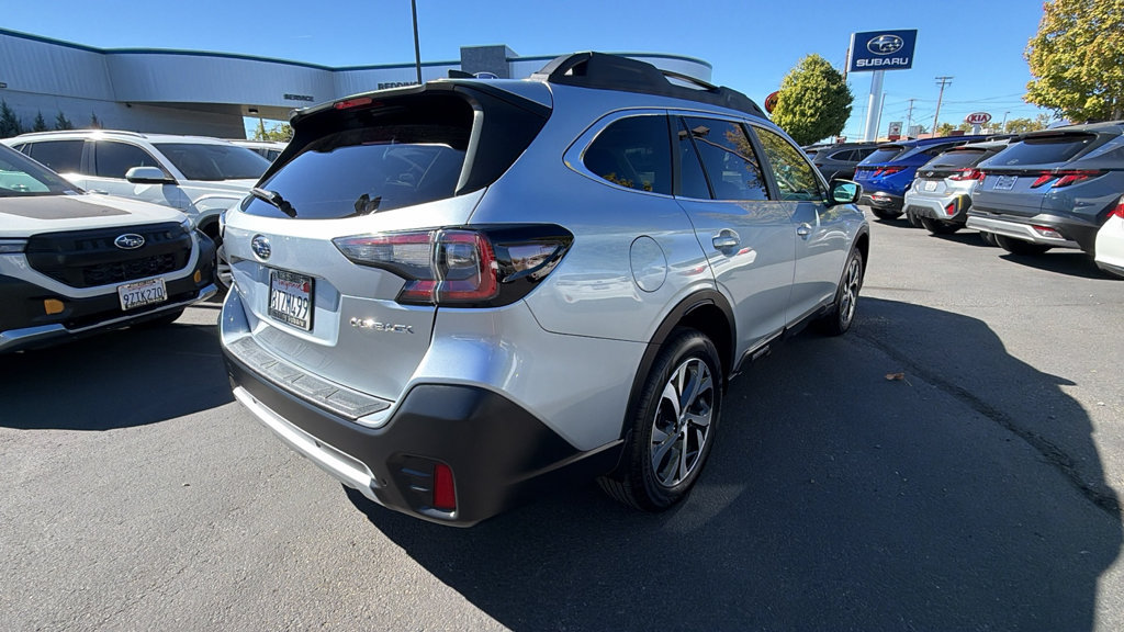 Used 2021 Subaru Outback Limited w/ Popular Package #2 AWD/4WD image 4