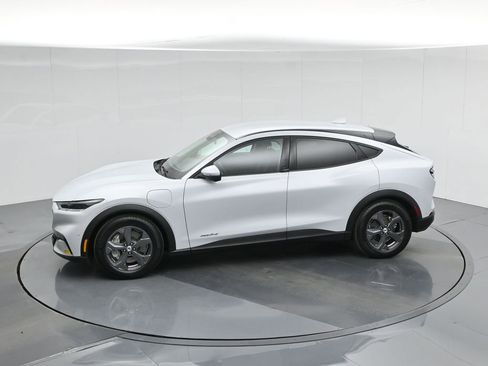 Certified 2021 Ford Mustang Mach-E Select image 43