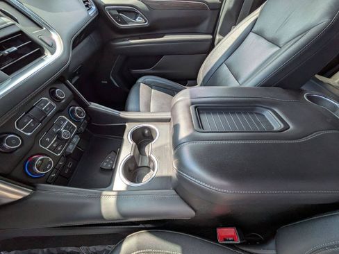 Used 2021 Chevrolet Tahoe LT AWD/4WD image 15