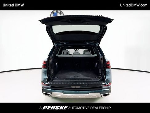 Used 2026 BMW X5 sDrive40i image 14