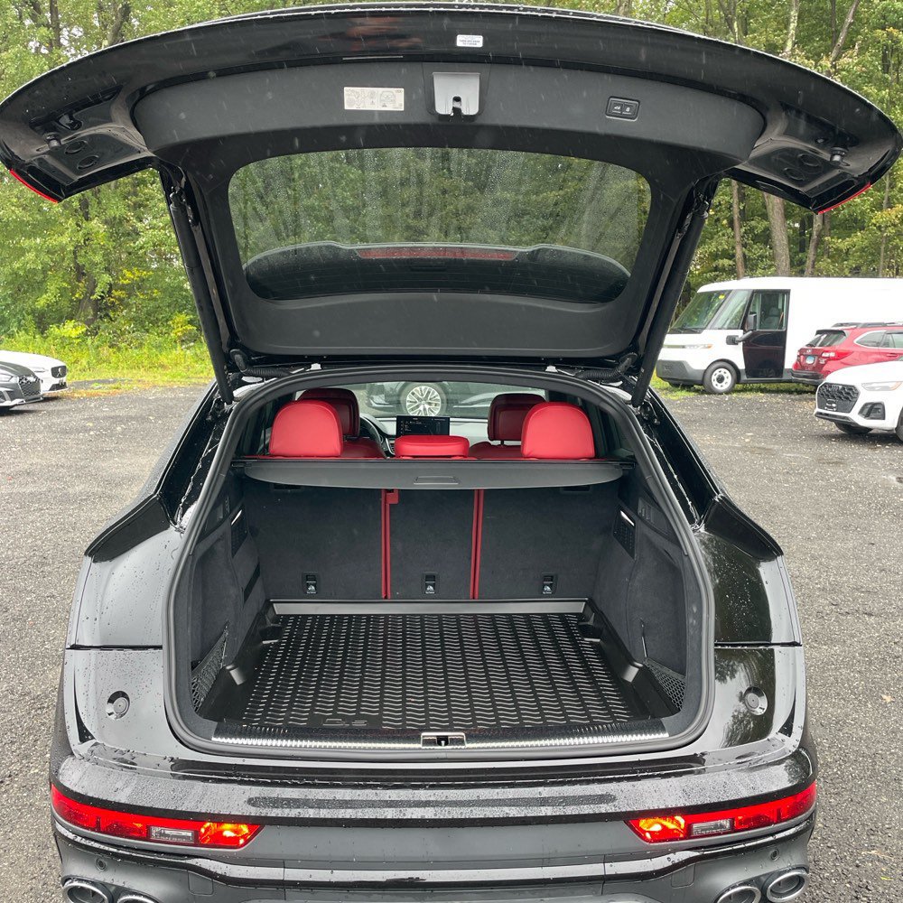 Used 2024 Audi SQ5 Premium Plus w/ S Sport Package AWD/4WD image 16