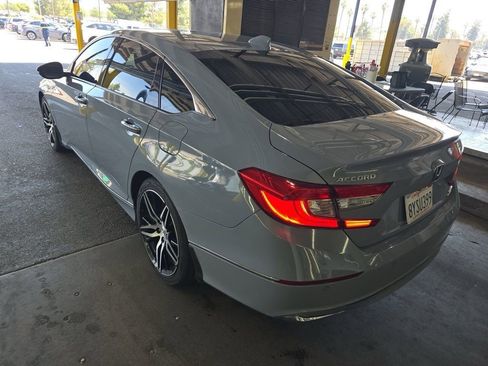 Used 2021 Honda Accord Touring image 7