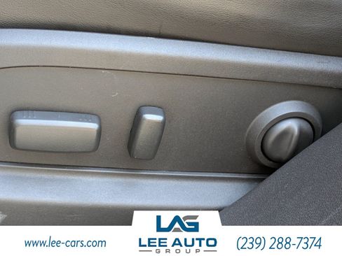 Used 2017 Buick Enclave Premium w/ Experience Buick Package AWD/4WD image 18
